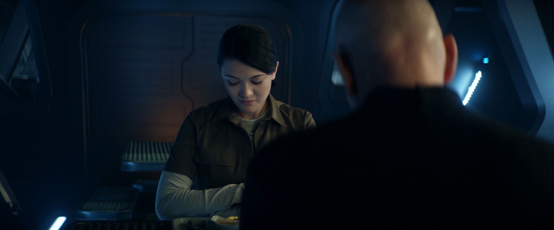 extant_StarTrek_PIC_1x08-BrokenPieces_02427.jpg