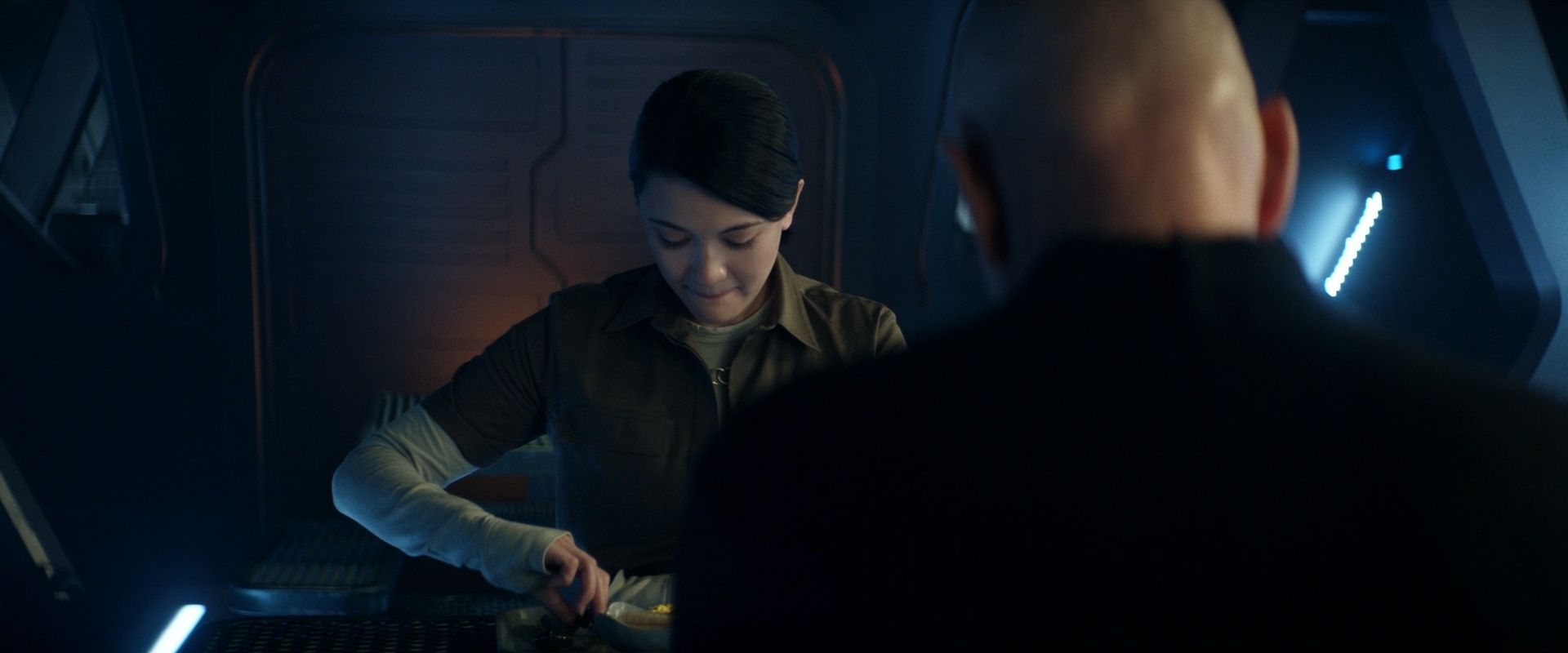 extant_StarTrek_PIC_1x08-BrokenPieces_02429.jpg