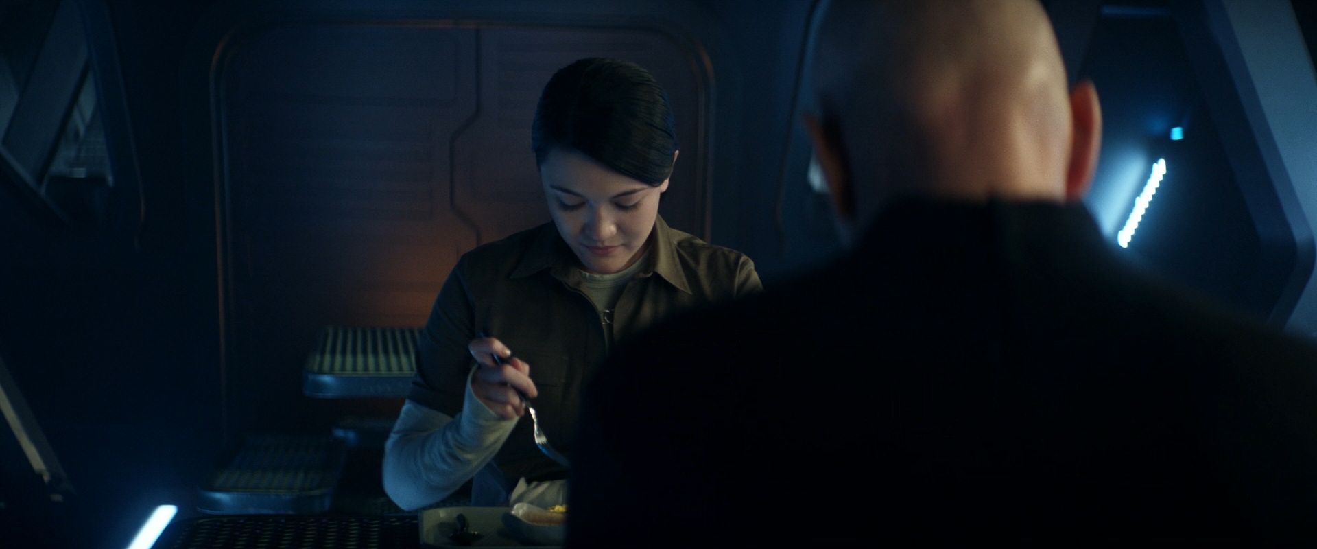 extant_StarTrek_PIC_1x08-BrokenPieces_02430.jpg