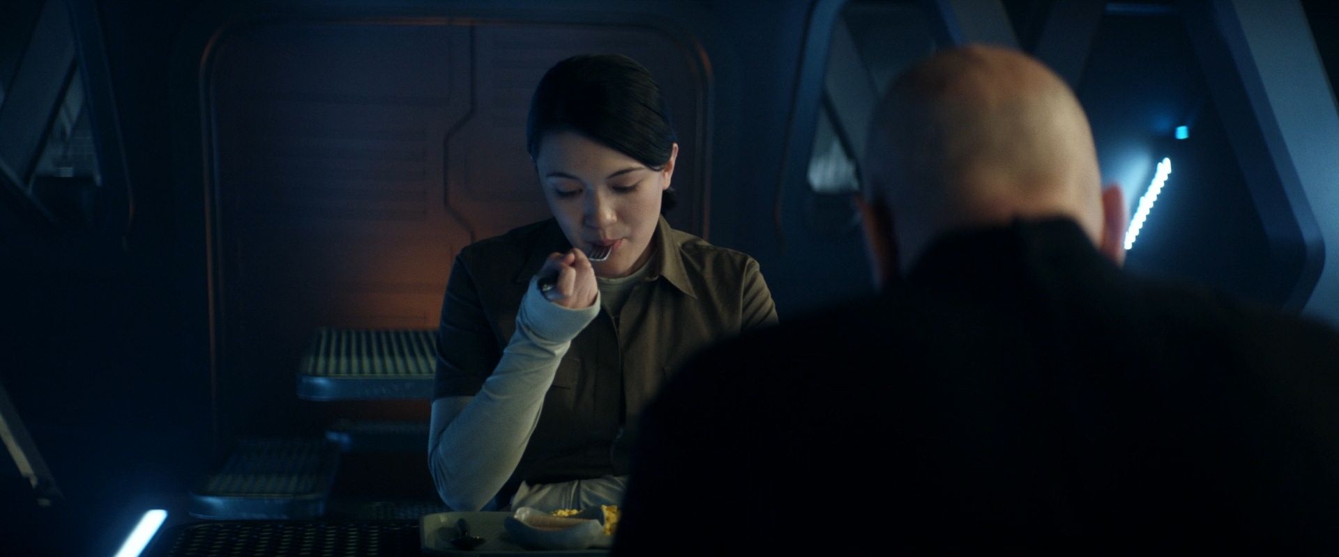 extant_StarTrek_PIC_1x08-BrokenPieces_02434.jpg