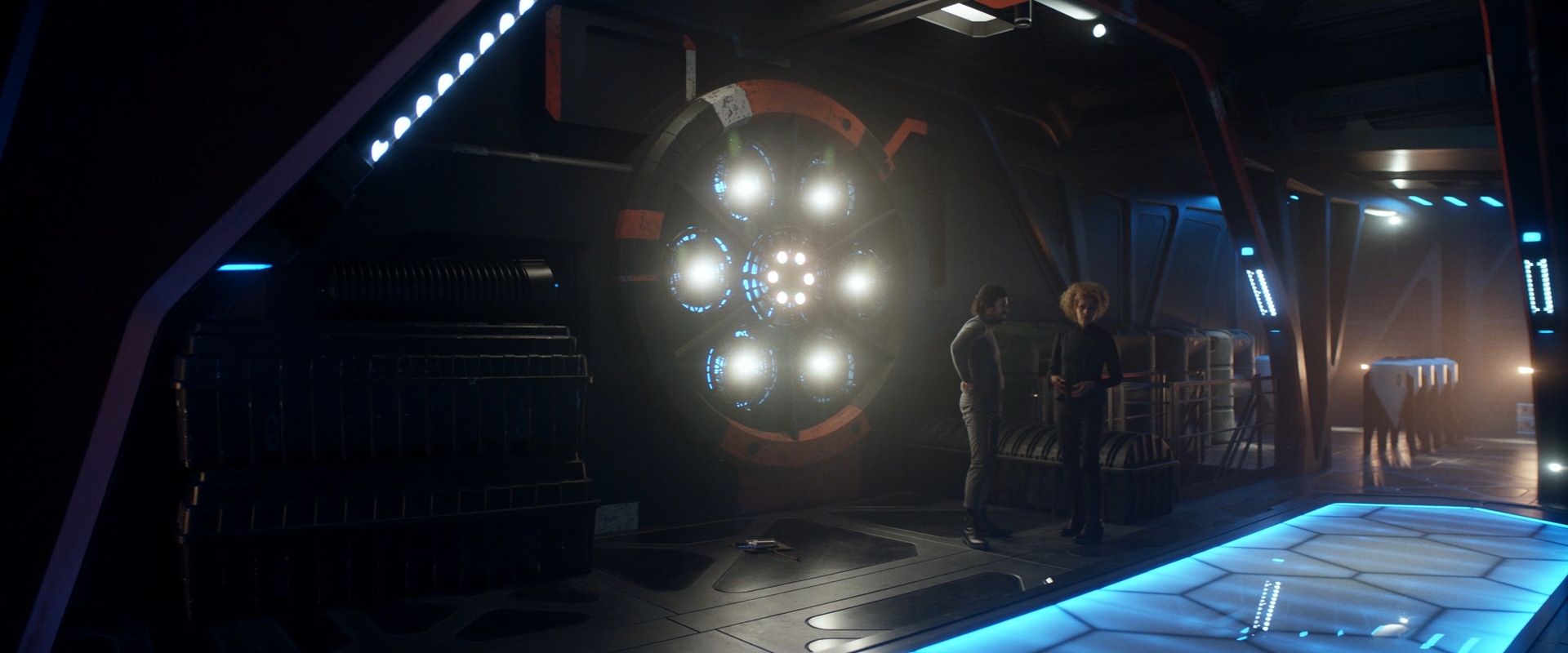 extant_StarTrek_PIC_1x08-BrokenPieces_02506.jpg