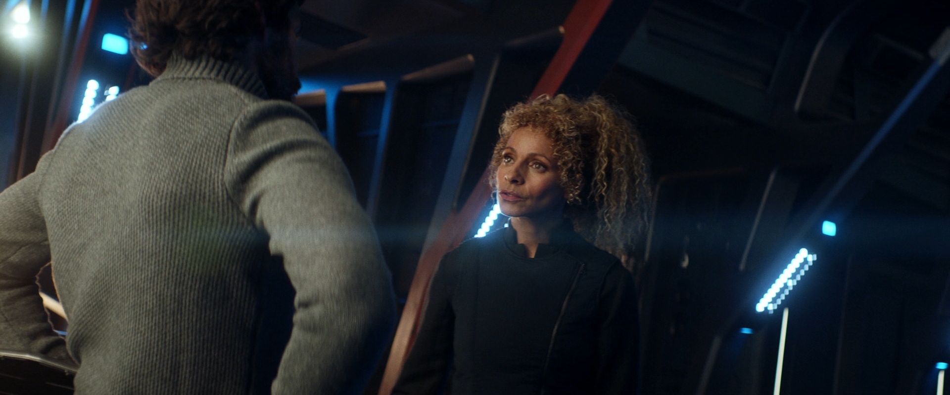 extant_StarTrek_PIC_1x08-BrokenPieces_02512.jpg