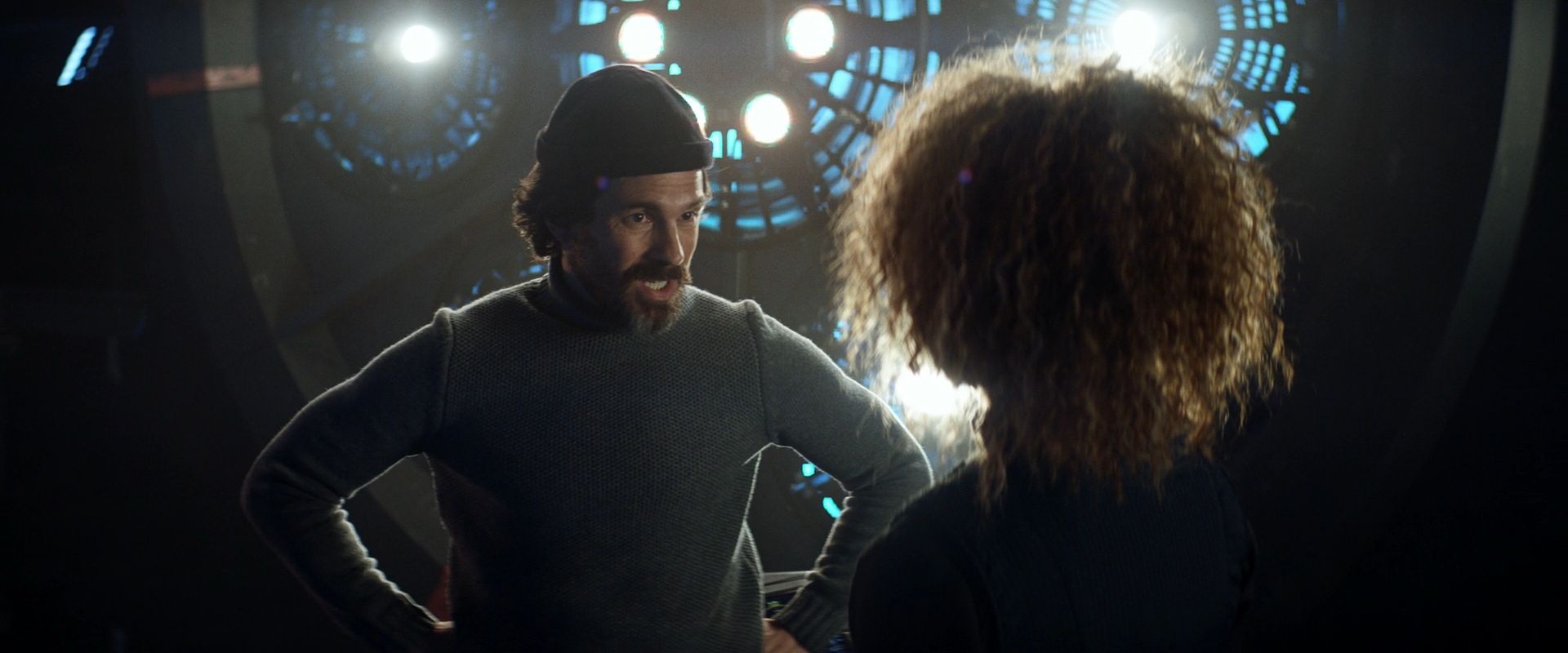 extant_StarTrek_PIC_1x08-BrokenPieces_02525.jpg