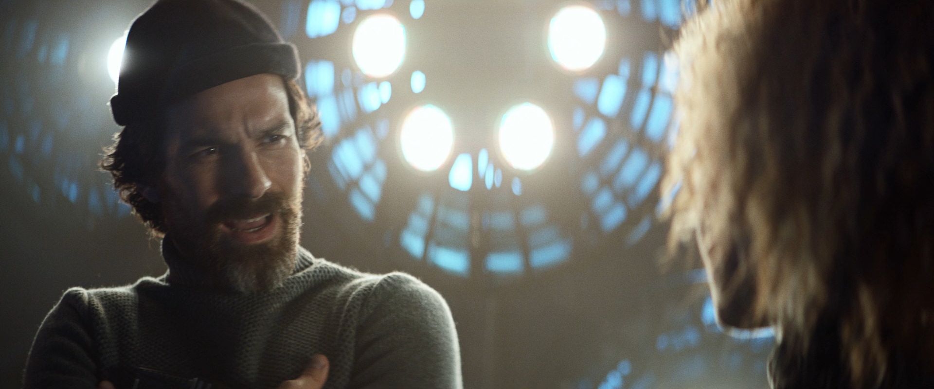 extant_StarTrek_PIC_1x08-BrokenPieces_02544.jpg