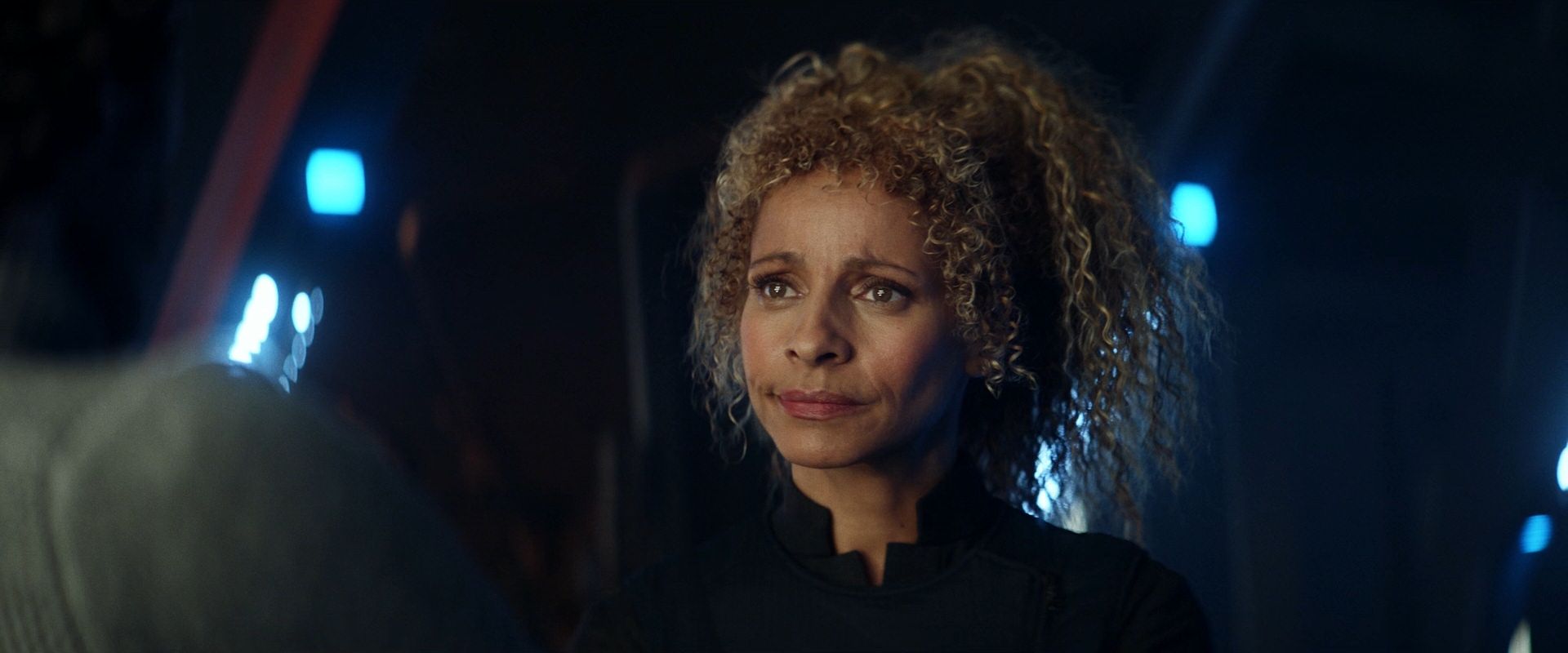 extant_StarTrek_PIC_1x08-BrokenPieces_02550.jpg