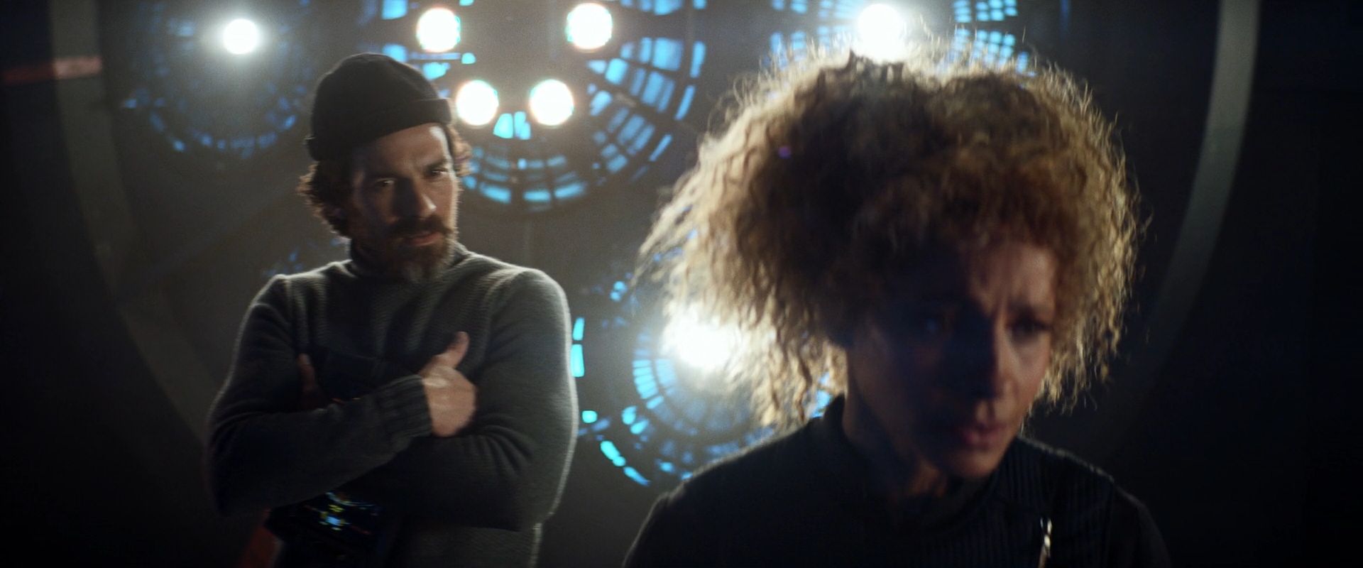 extant_StarTrek_PIC_1x08-BrokenPieces_02556.jpg
