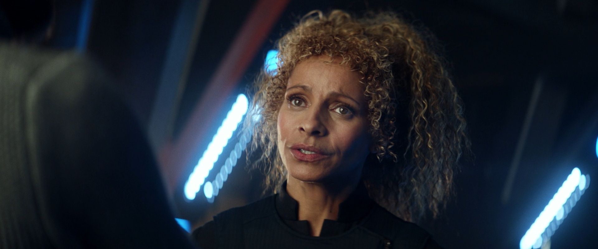 extant_StarTrek_PIC_1x08-BrokenPieces_02605.jpg