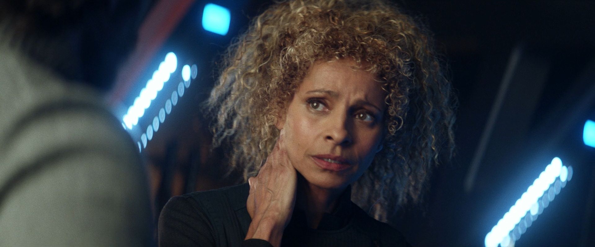 extant_StarTrek_PIC_1x08-BrokenPieces_02656.jpg
