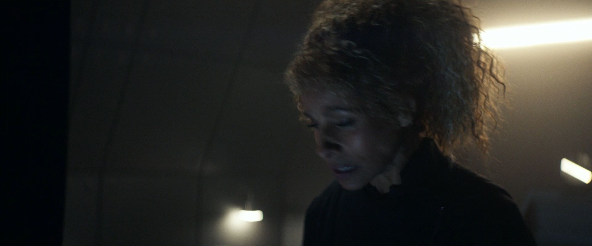extant_StarTrek_PIC_1x08-BrokenPieces_02677.jpg