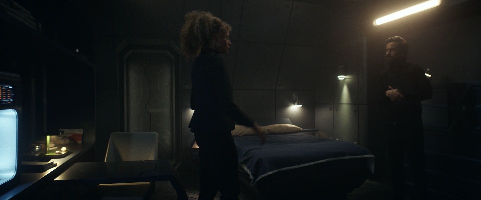 extant_StarTrek_PIC_1x08-BrokenPieces_02683.jpg
