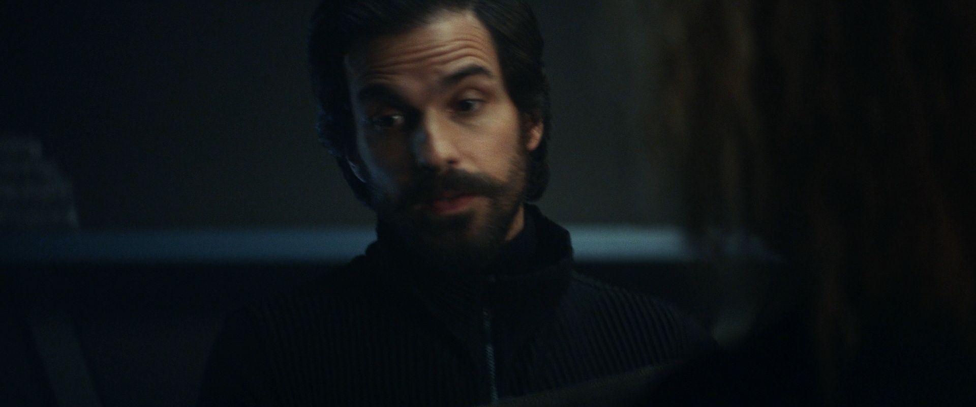 extant_StarTrek_PIC_1x08-BrokenPieces_02749.jpg