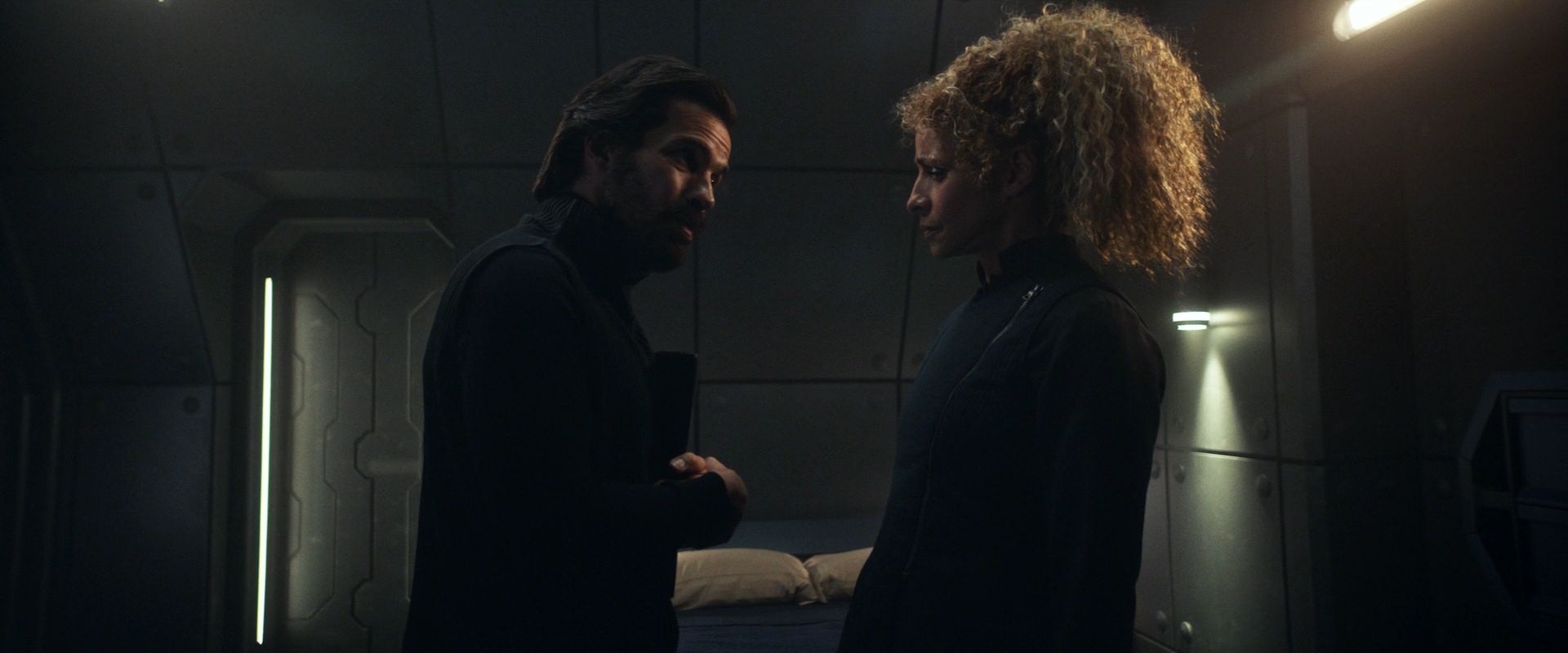 extant_StarTrek_PIC_1x08-BrokenPieces_02802.jpg