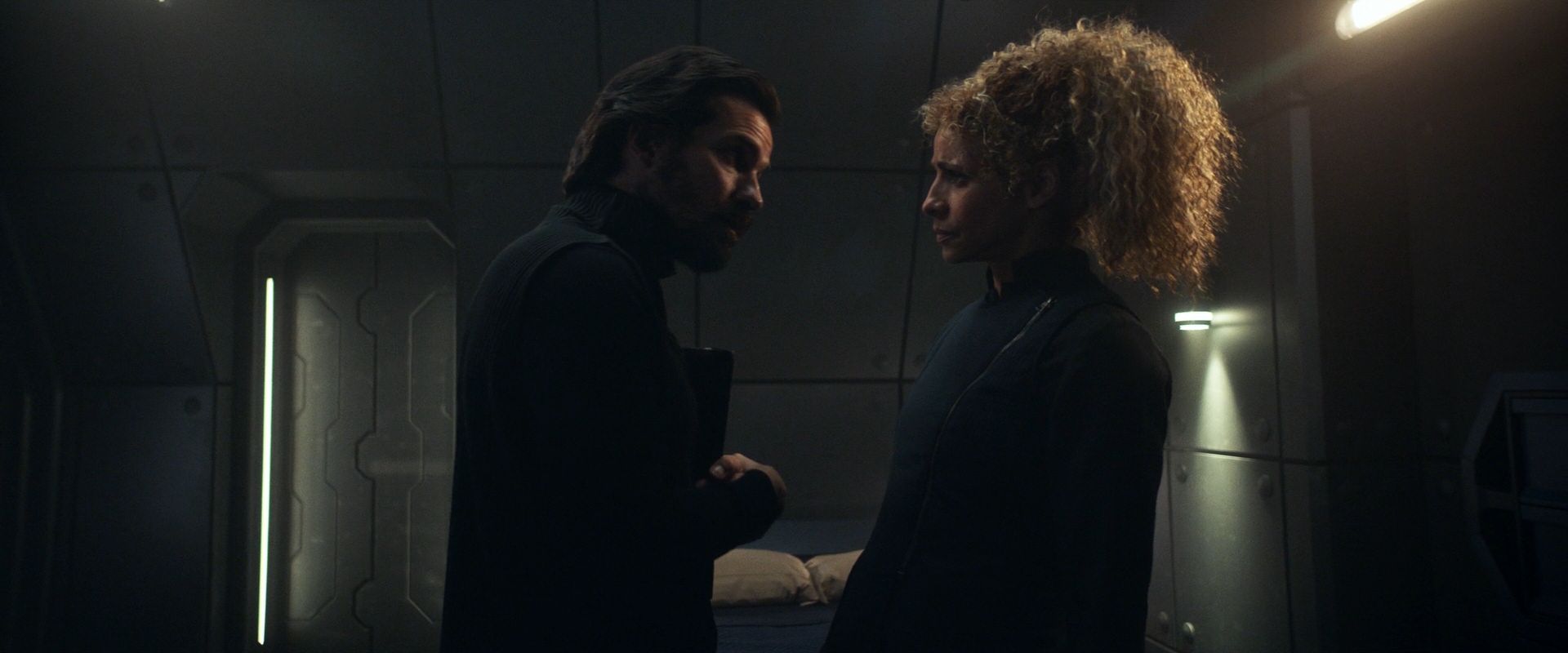 extant_StarTrek_PIC_1x08-BrokenPieces_02803.jpg