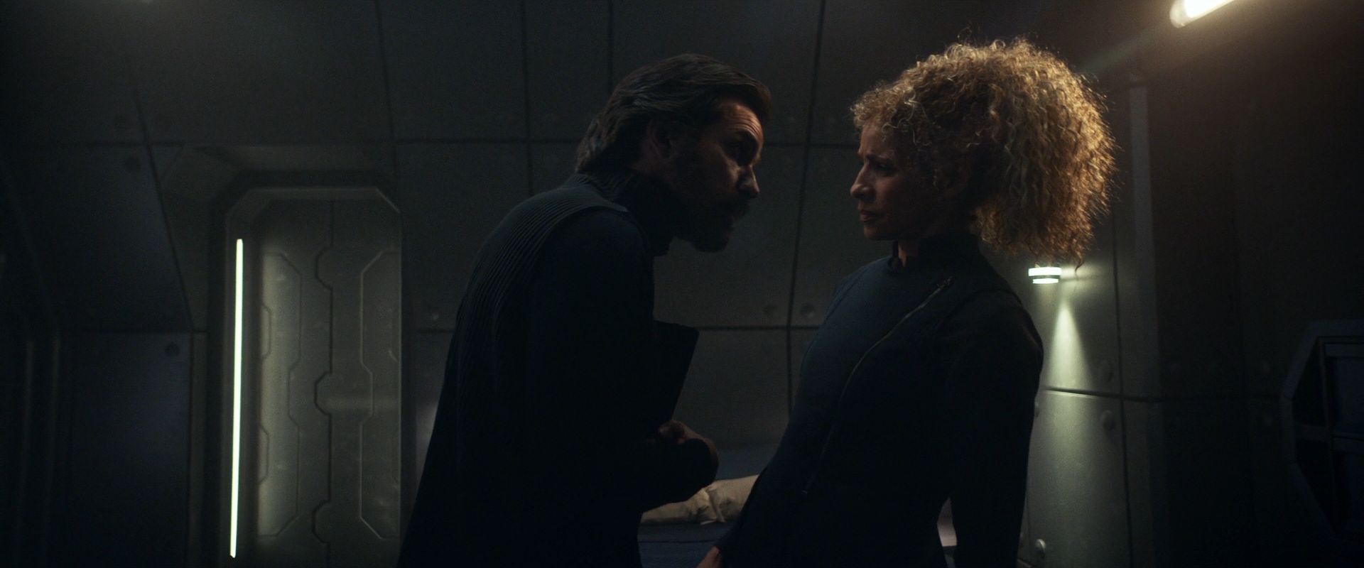 extant_StarTrek_PIC_1x08-BrokenPieces_02805.jpg
