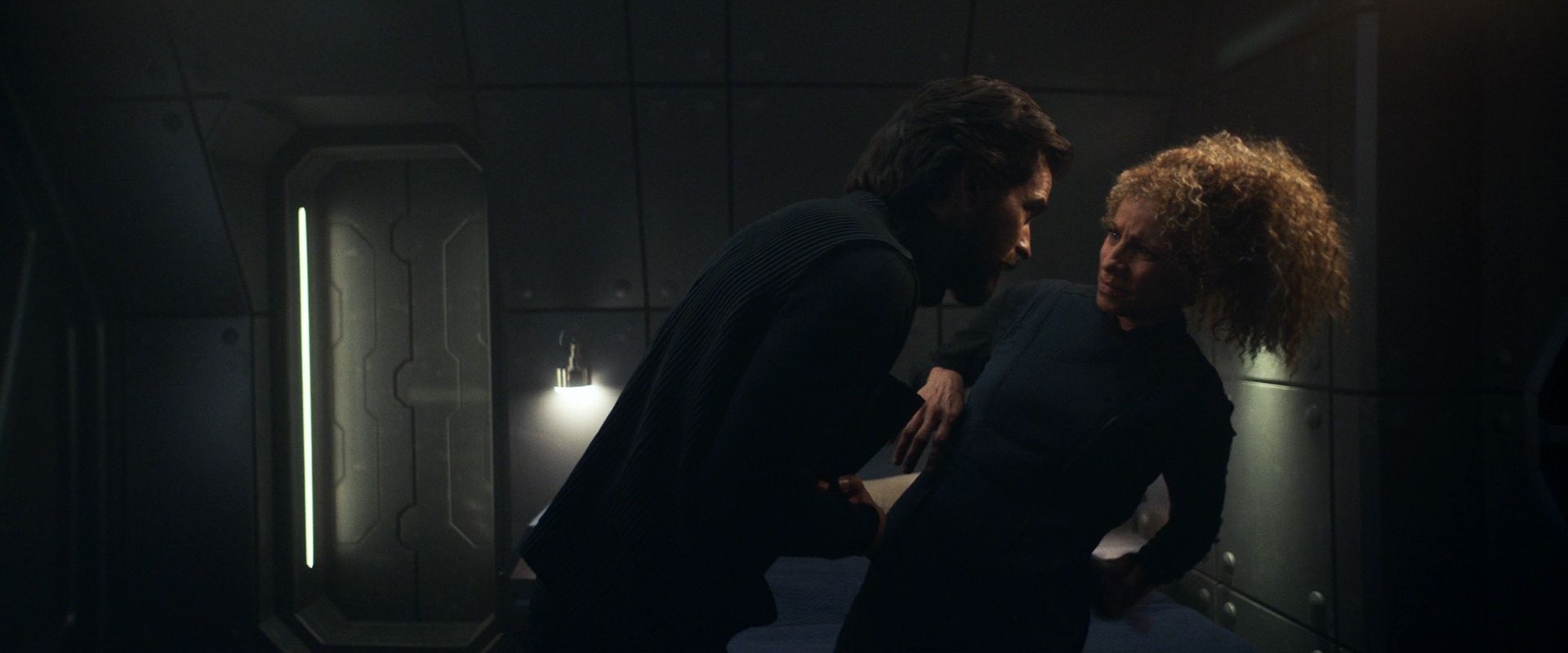 extant_StarTrek_PIC_1x08-BrokenPieces_02811.jpg