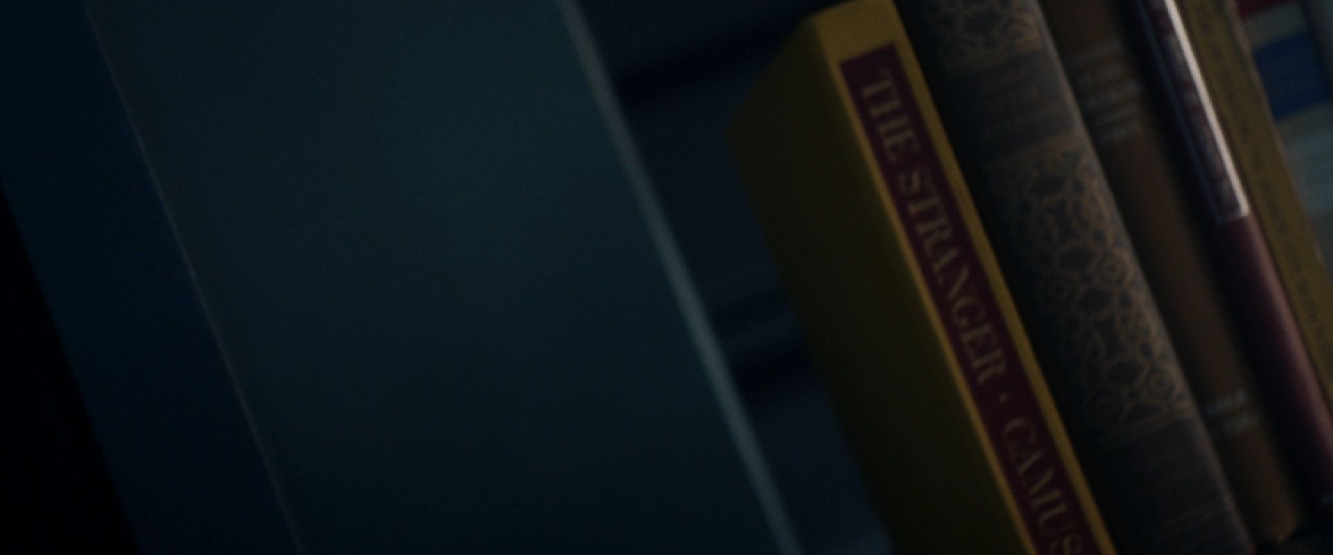 extant_StarTrek_PIC_1x08-BrokenPieces_02814.jpg