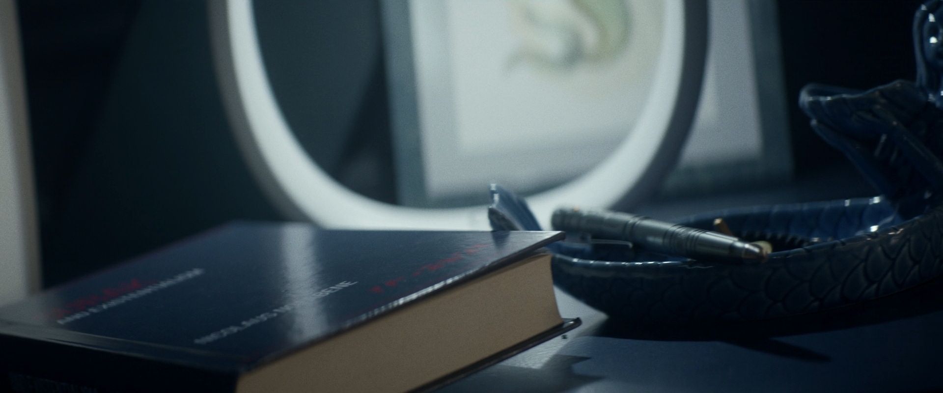 extant_StarTrek_PIC_1x08-BrokenPieces_02828.jpg