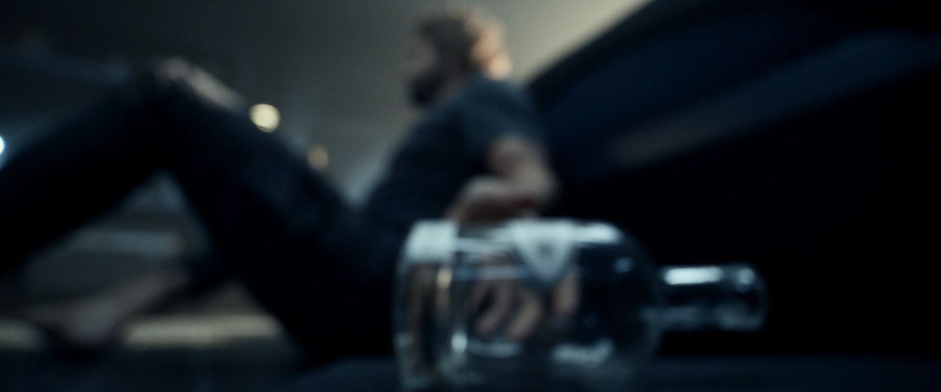 extant_StarTrek_PIC_1x08-BrokenPieces_02842.jpg