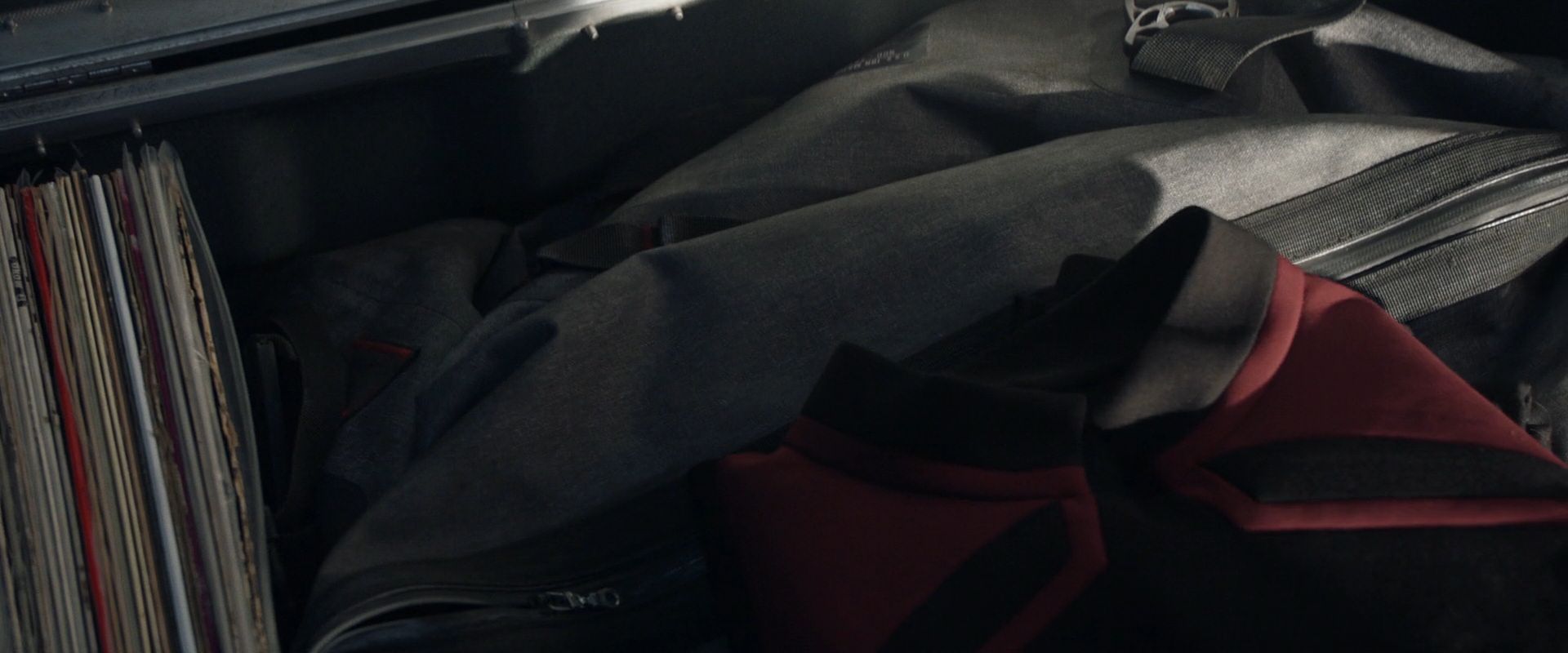 extant_StarTrek_PIC_1x08-BrokenPieces_02867.jpg
