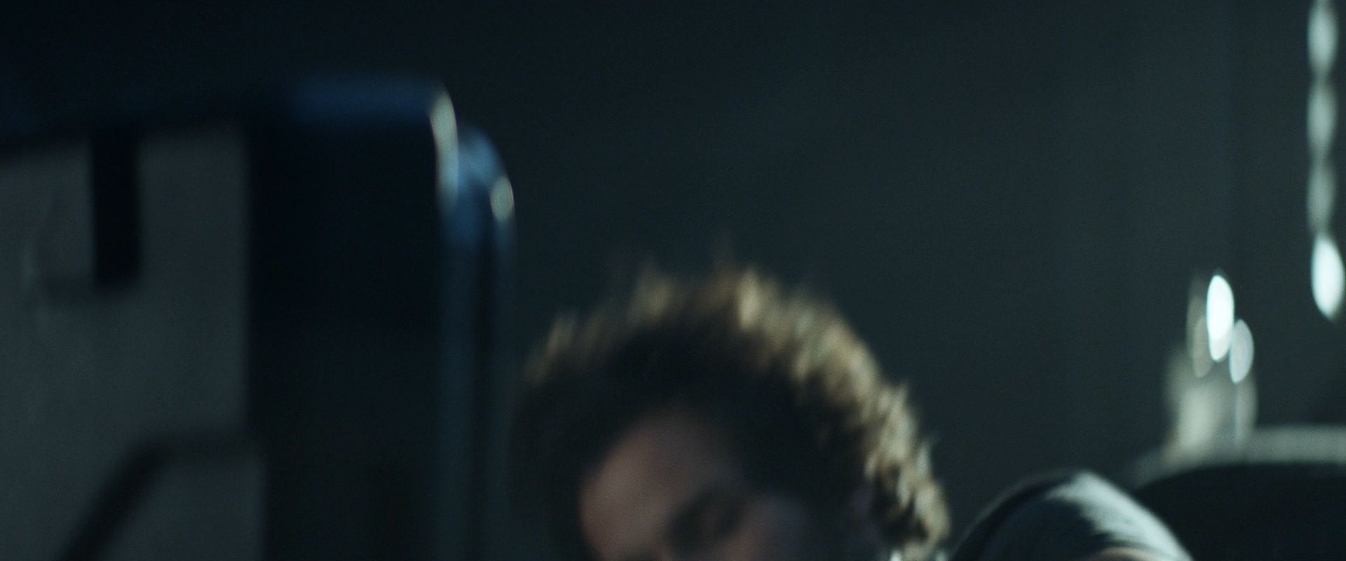 extant_StarTrek_PIC_1x08-BrokenPieces_02889.jpg