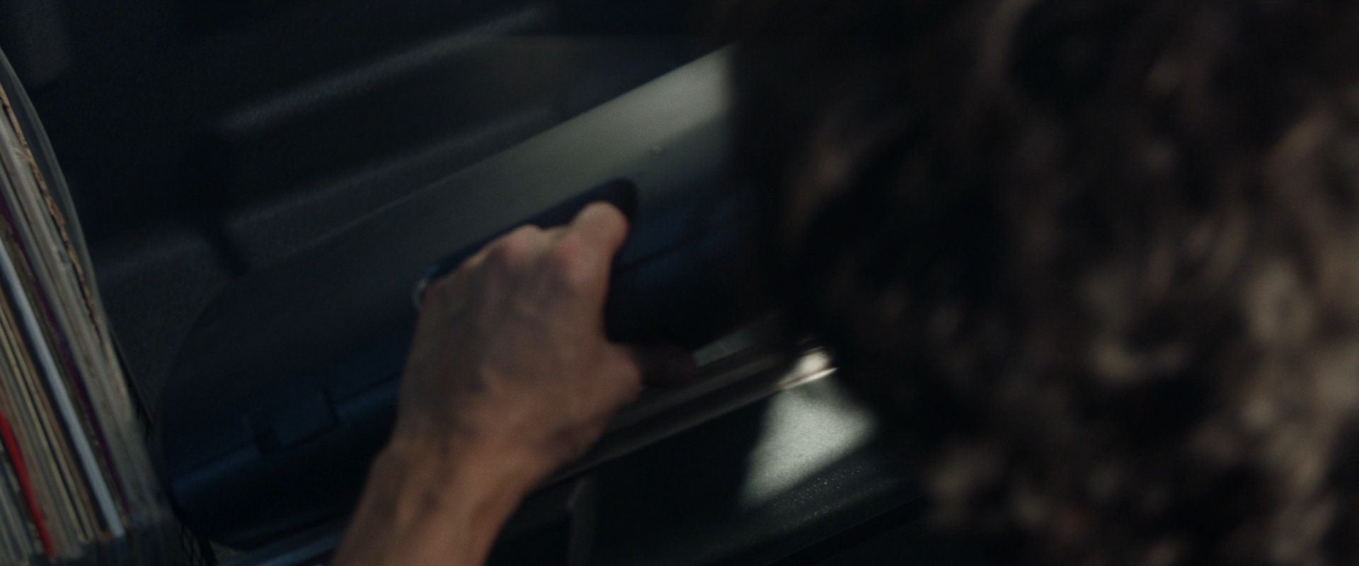 extant_StarTrek_PIC_1x08-BrokenPieces_02892.jpg