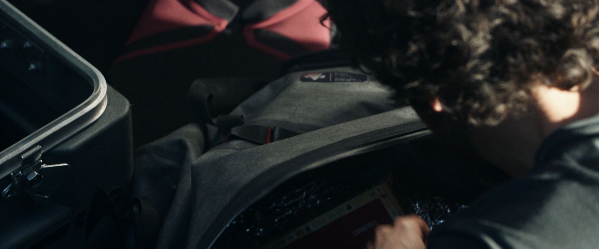extant_StarTrek_PIC_1x08-BrokenPieces_02903.jpg