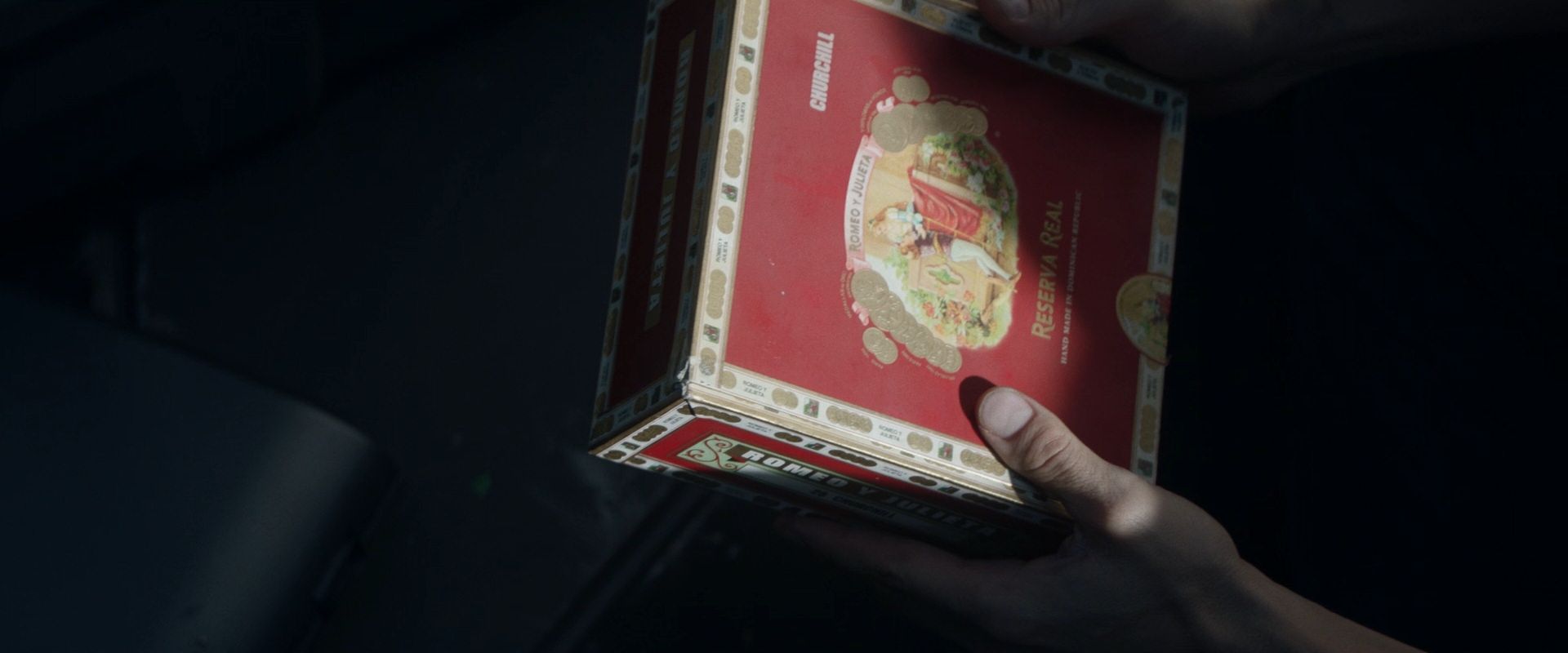 extant_StarTrek_PIC_1x08-BrokenPieces_02917.jpg