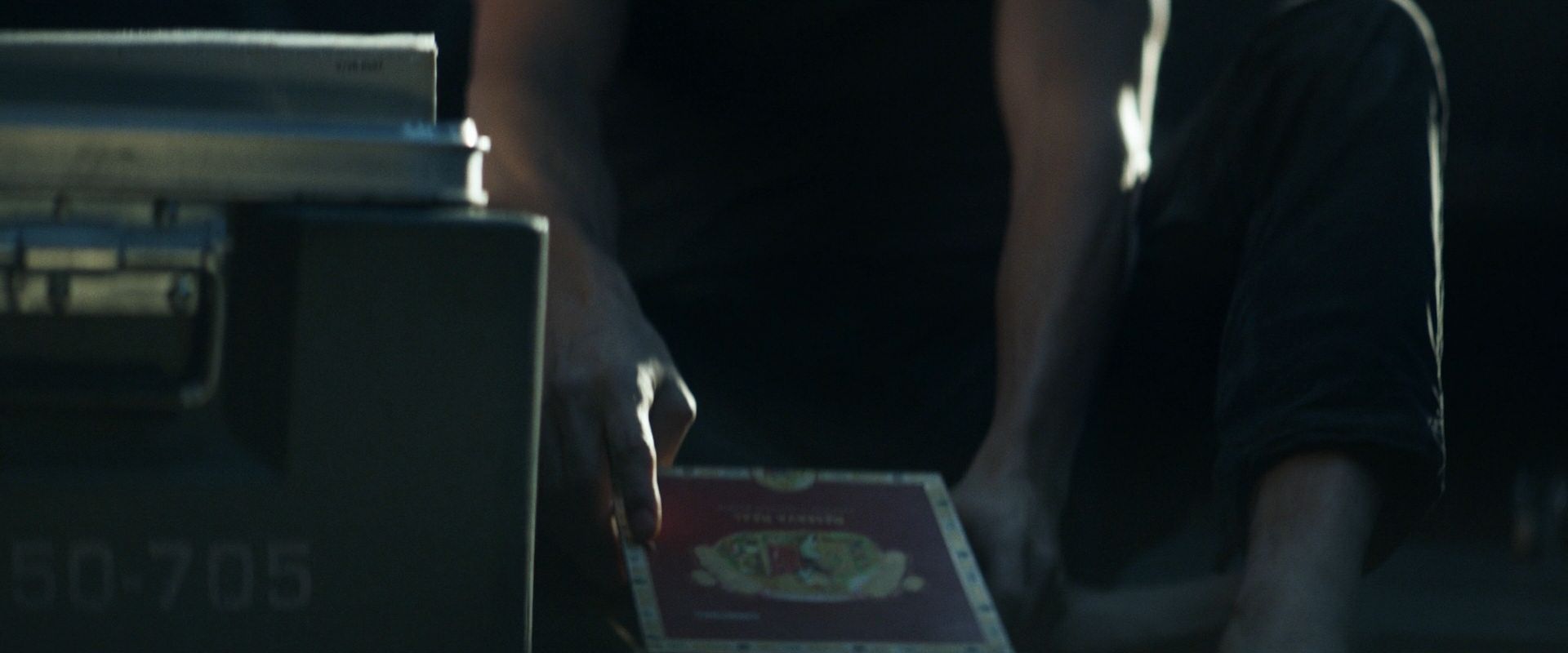 extant_StarTrek_PIC_1x08-BrokenPieces_02966.jpg