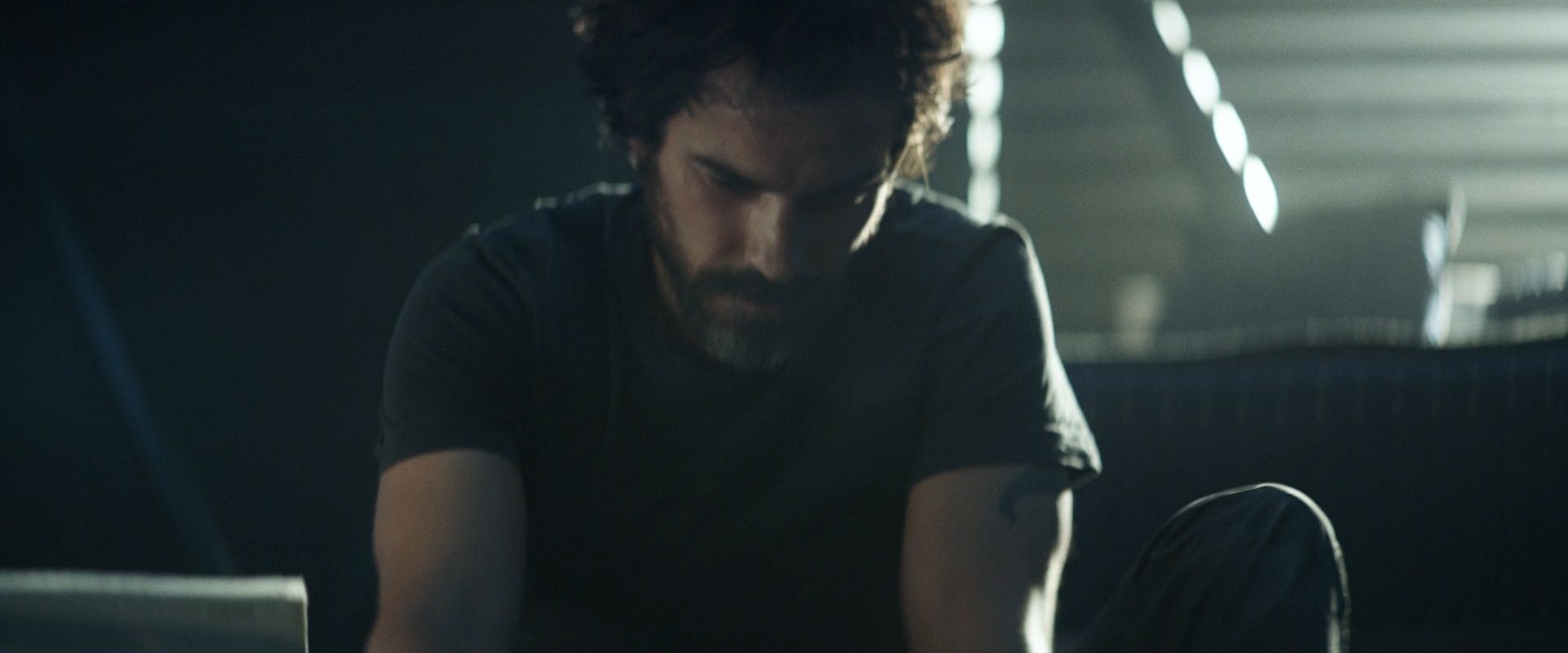 extant_StarTrek_PIC_1x08-BrokenPieces_02970.jpg