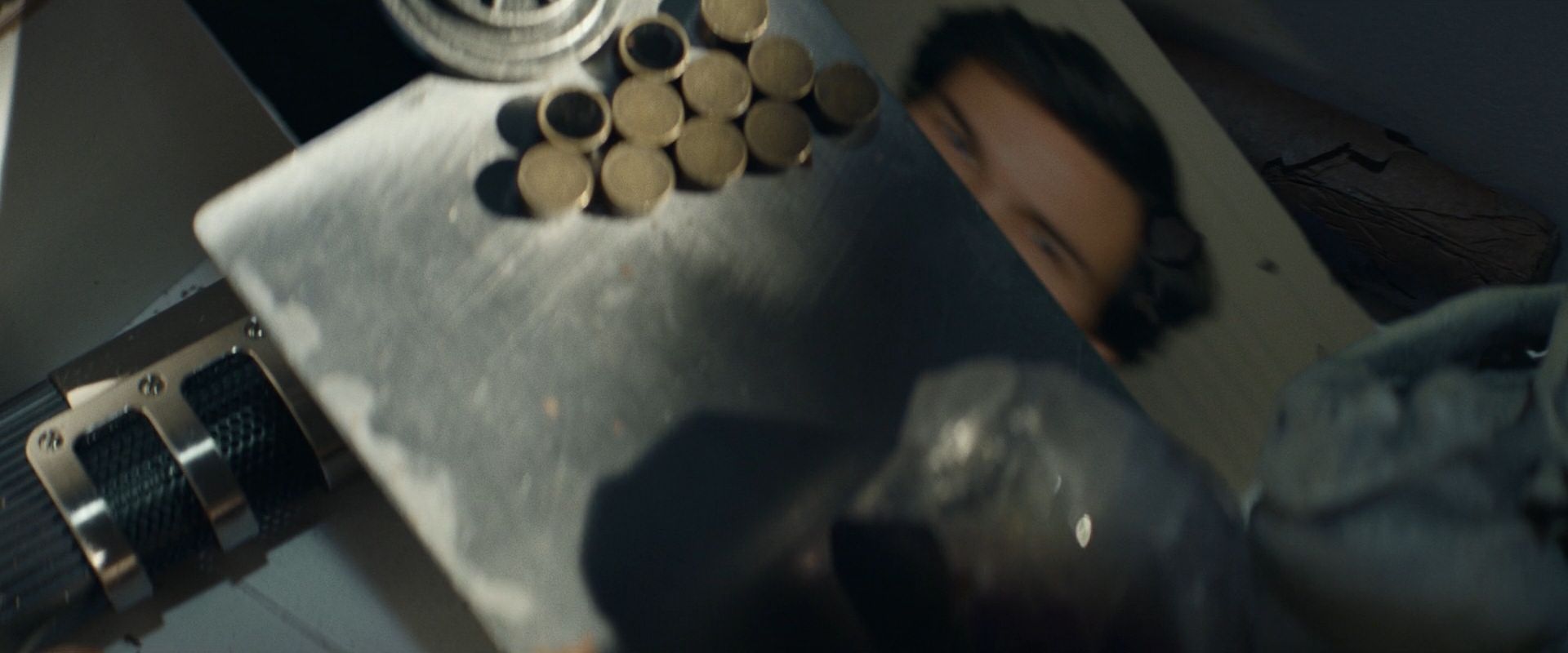 extant_StarTrek_PIC_1x08-BrokenPieces_02983.jpg