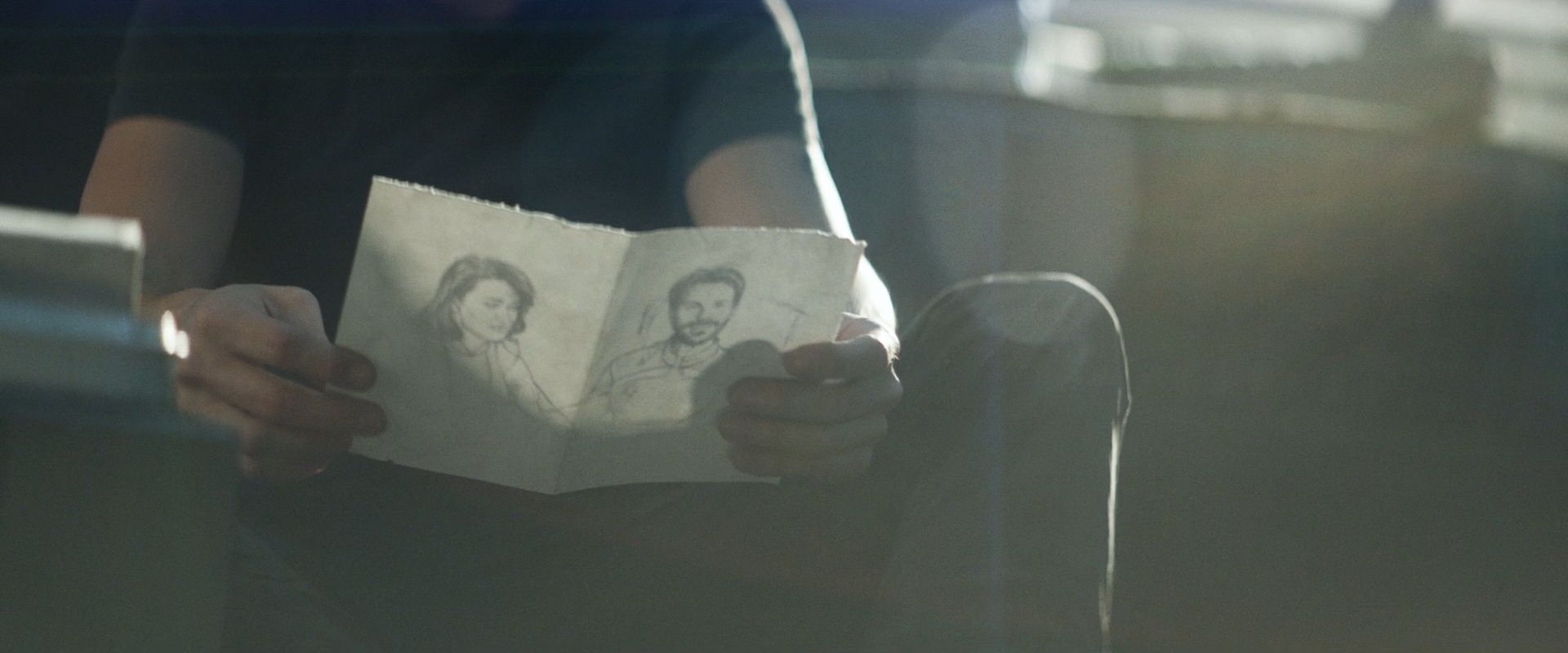 extant_StarTrek_PIC_1x08-BrokenPieces_03013.jpg