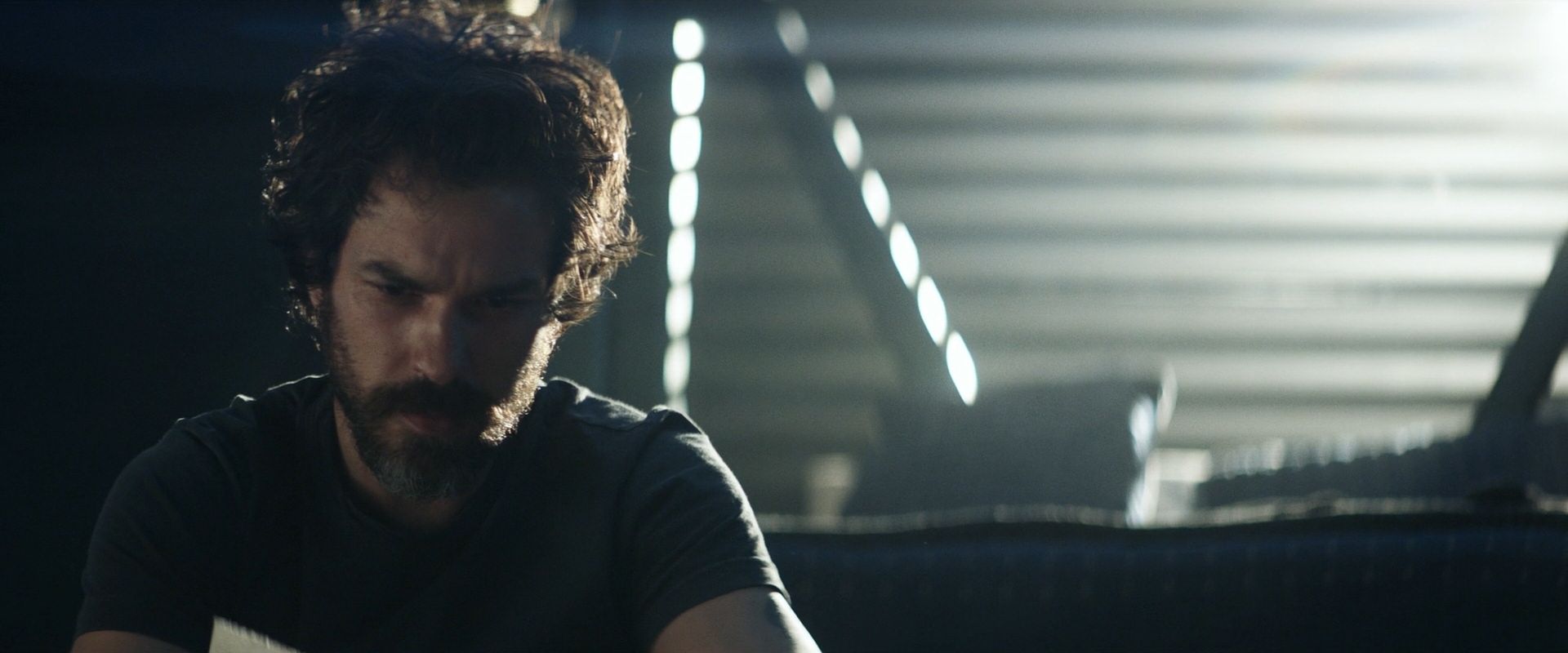 extant_StarTrek_PIC_1x08-BrokenPieces_03027.jpg