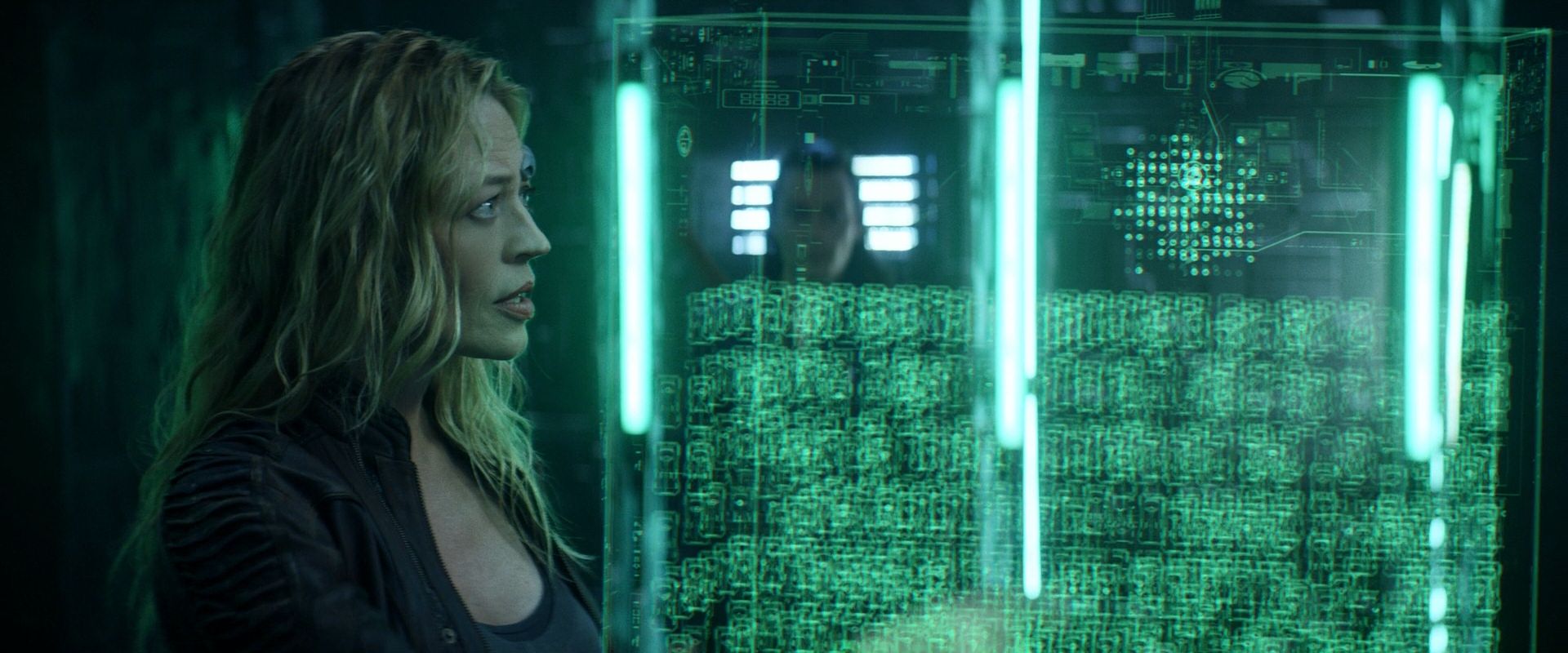 extant_StarTrek_PIC_1x08-BrokenPieces_03037.jpg