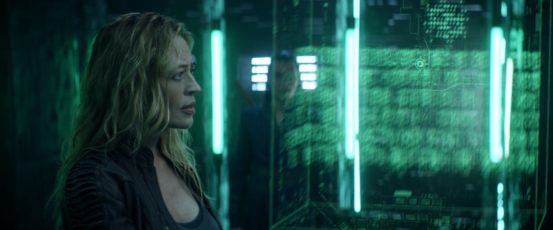 extant_StarTrek_PIC_1x08-BrokenPieces_03038.jpg