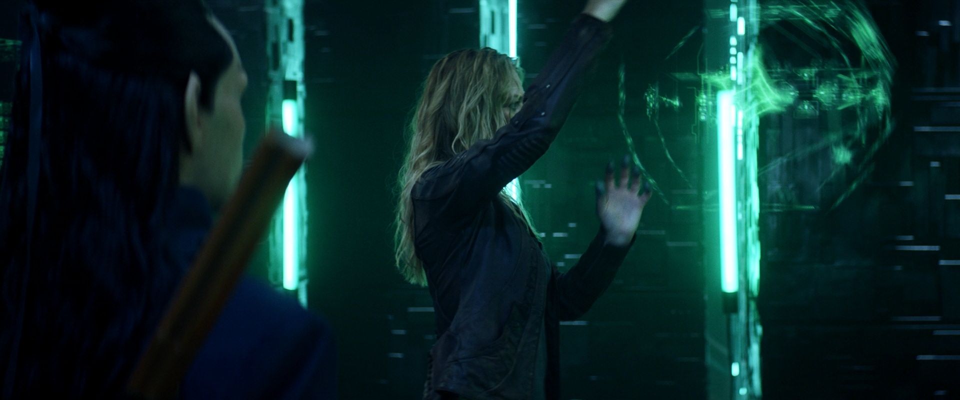 extant_StarTrek_PIC_1x08-BrokenPieces_03065.jpg