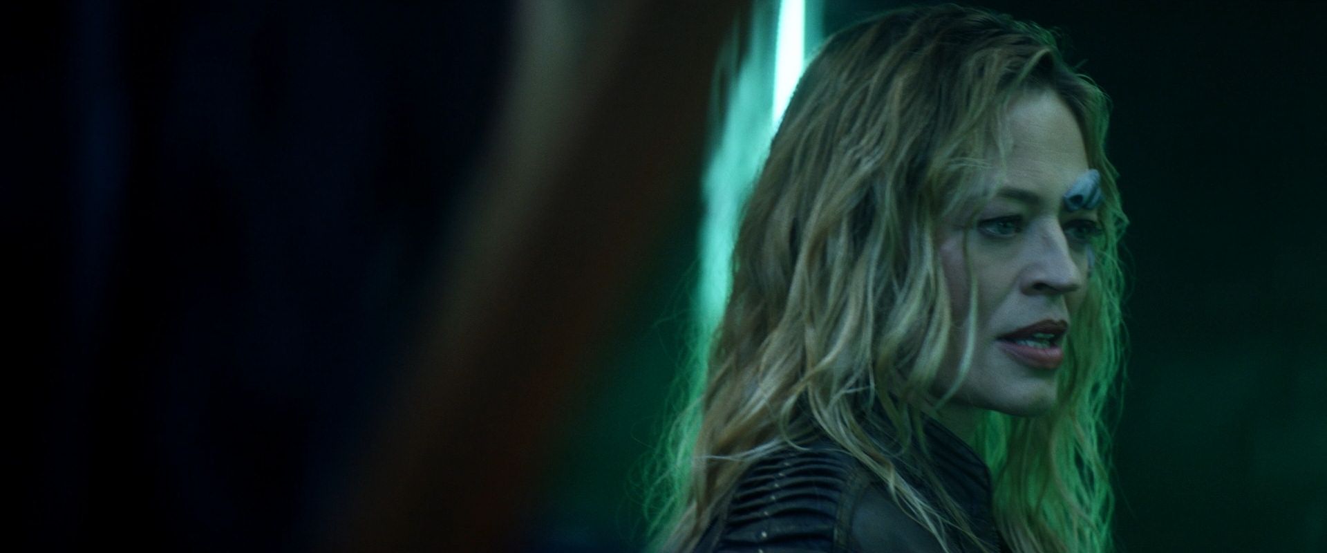 extant_StarTrek_PIC_1x08-BrokenPieces_03108.jpg