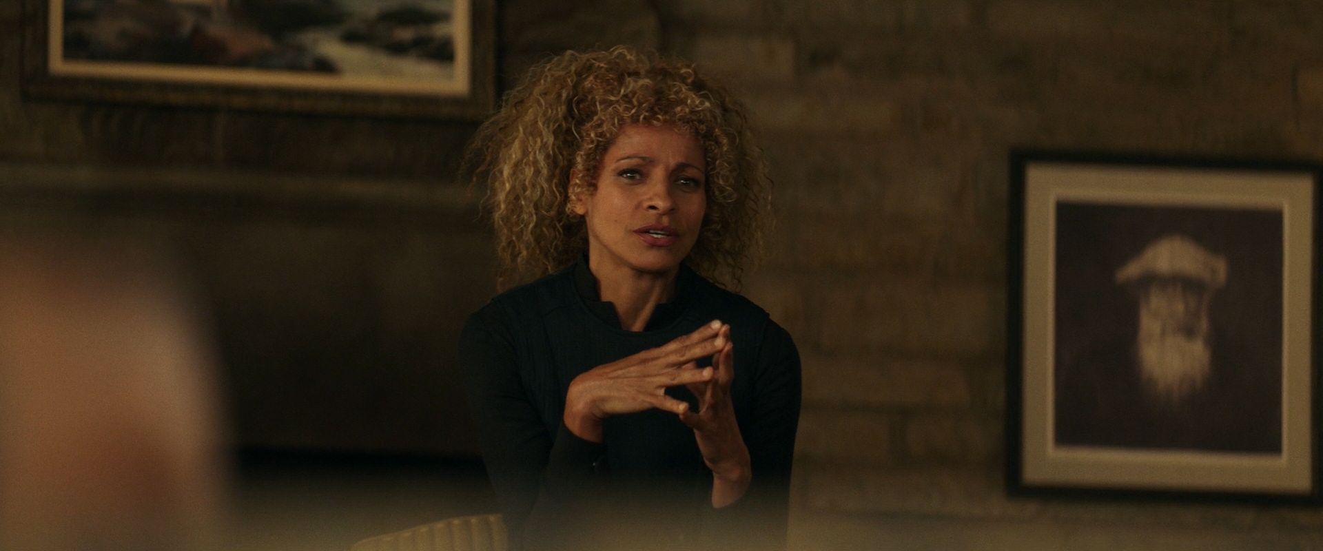 extant_StarTrek_PIC_1x08-BrokenPieces_03161.jpg