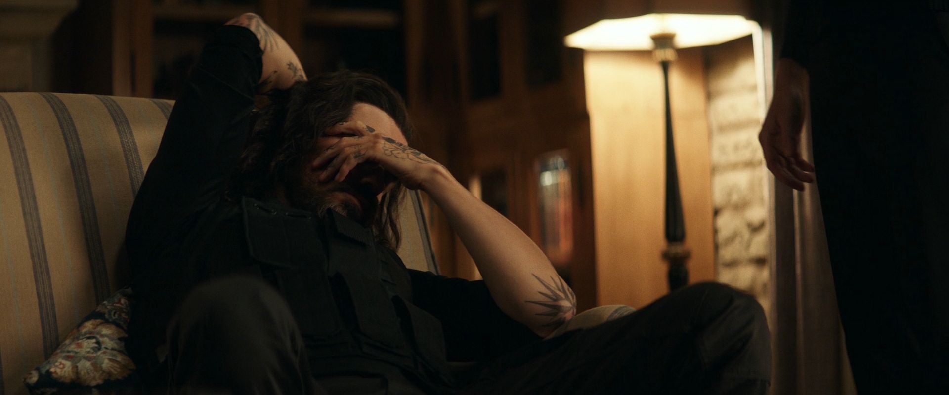 extant_StarTrek_PIC_1x08-BrokenPieces_03169.jpg