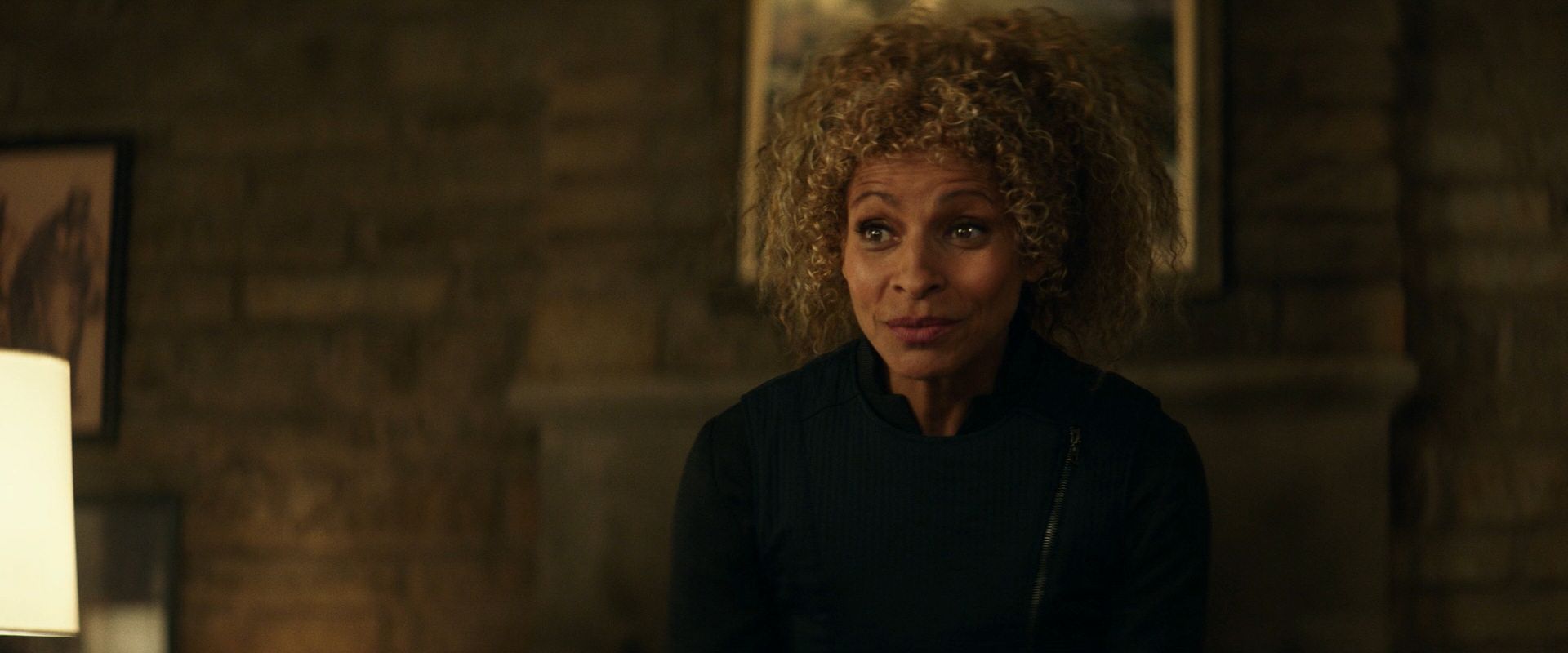 extant_StarTrek_PIC_1x08-BrokenPieces_03172.jpg