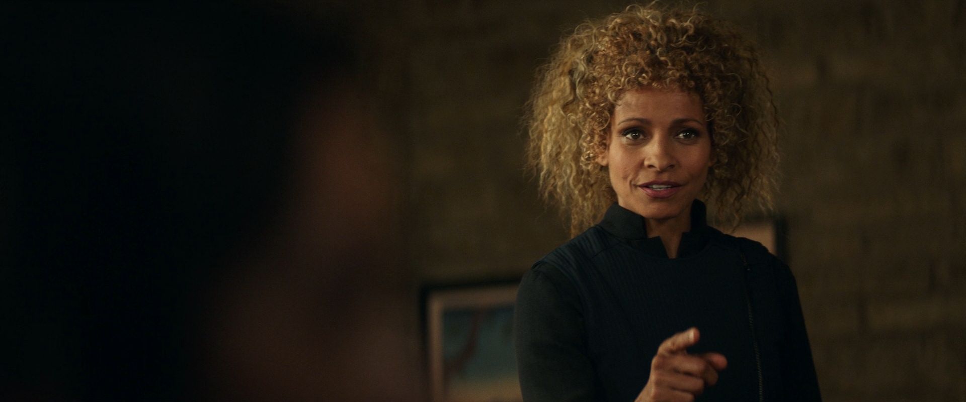 extant_StarTrek_PIC_1x08-BrokenPieces_03250.jpg