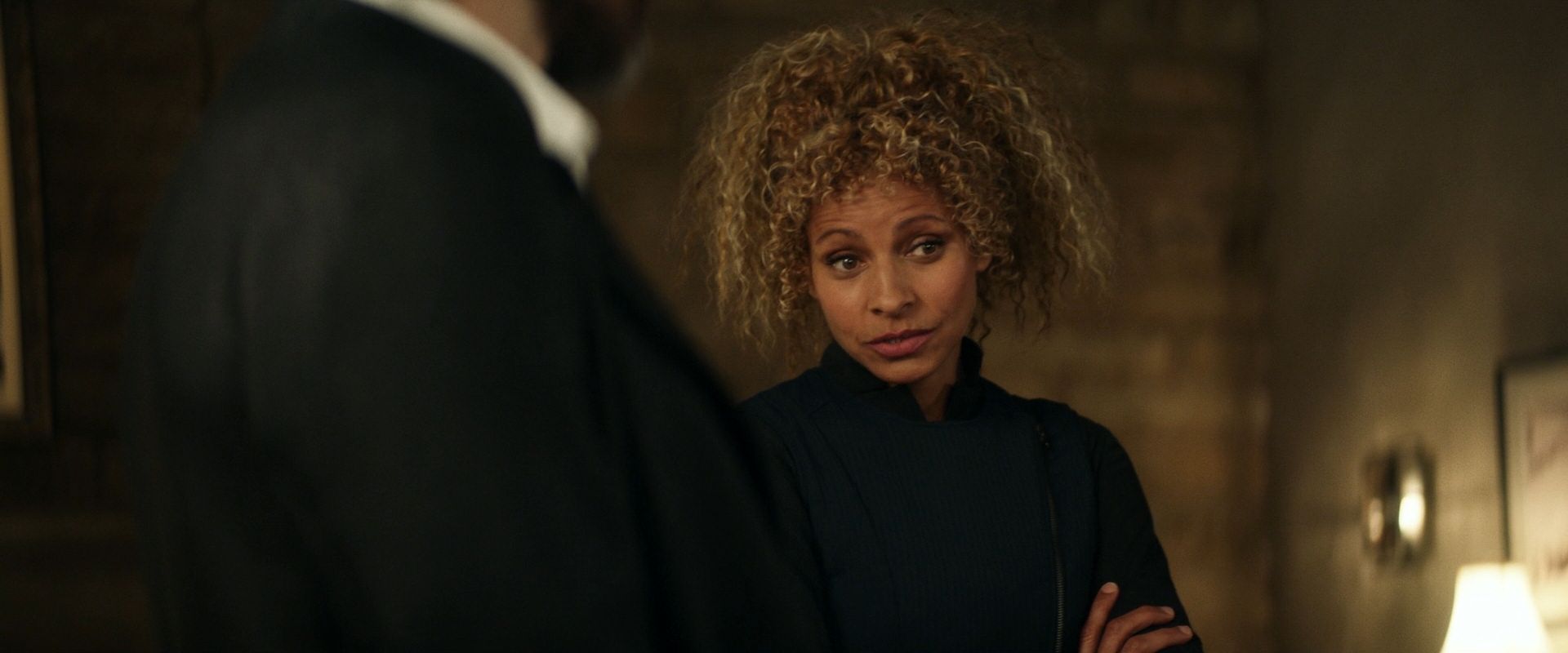 extant_StarTrek_PIC_1x08-BrokenPieces_03308.jpg