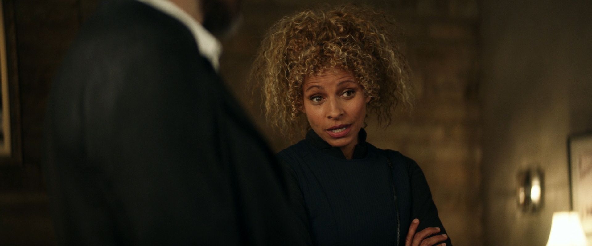 extant_StarTrek_PIC_1x08-BrokenPieces_03309.jpg