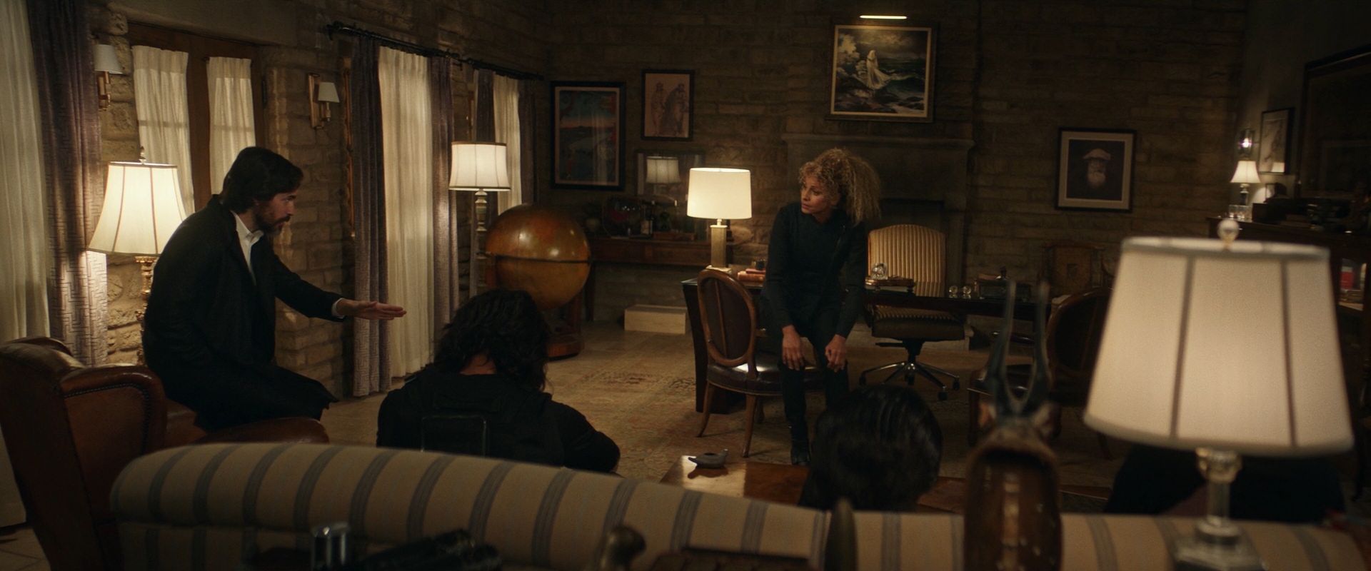 extant_StarTrek_PIC_1x08-BrokenPieces_03339.jpg