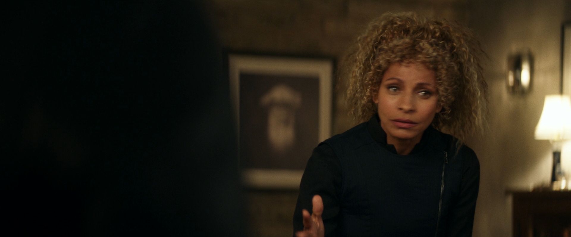 extant_StarTrek_PIC_1x08-BrokenPieces_03359.jpg