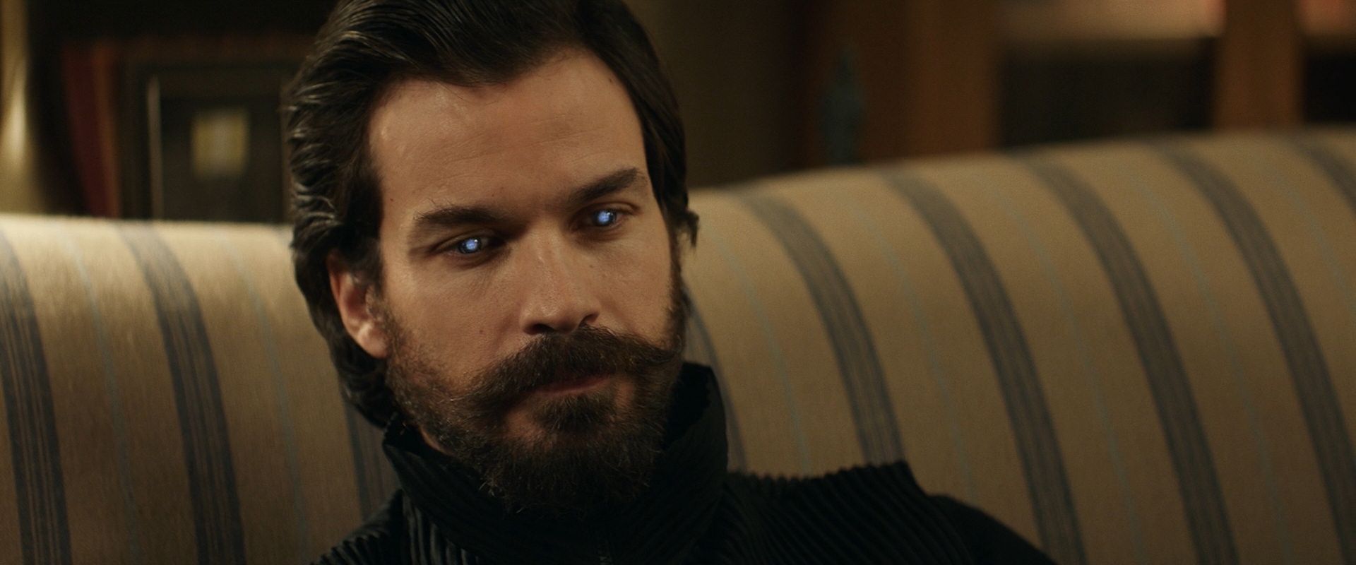extant_StarTrek_PIC_1x08-BrokenPieces_03394.jpg