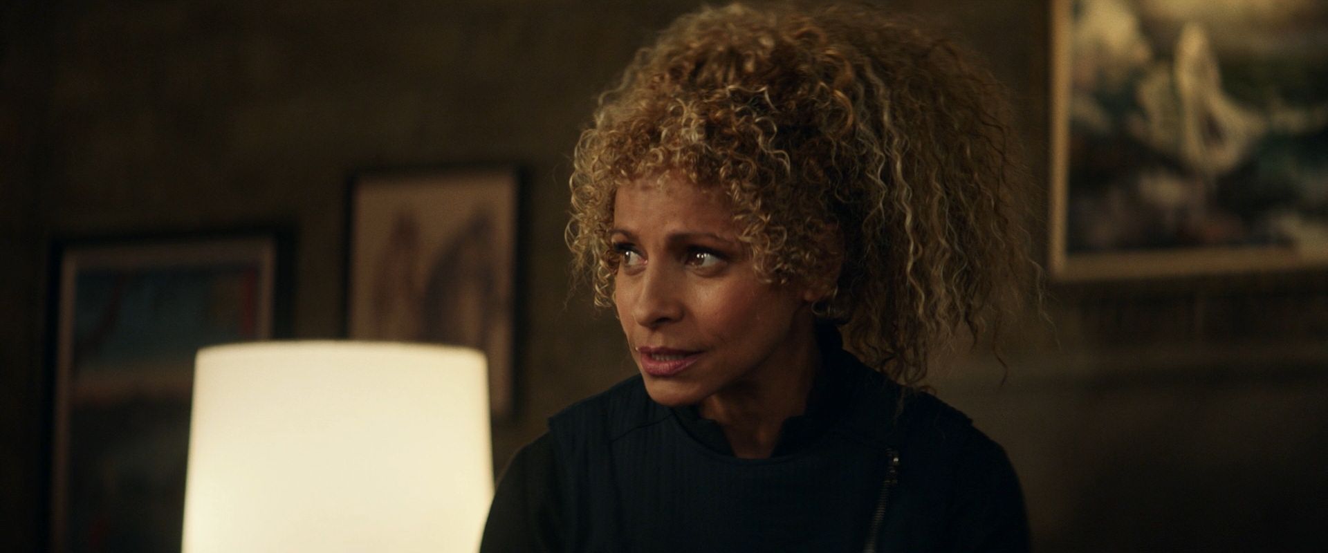 extant_StarTrek_PIC_1x08-BrokenPieces_03405.jpg