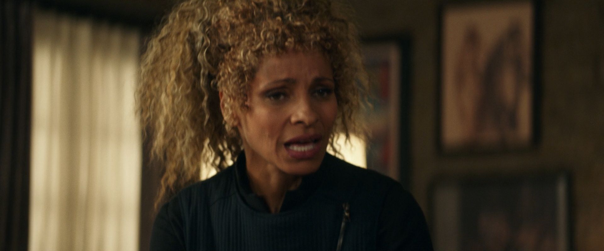 extant_StarTrek_PIC_1x08-BrokenPieces_03421.jpg