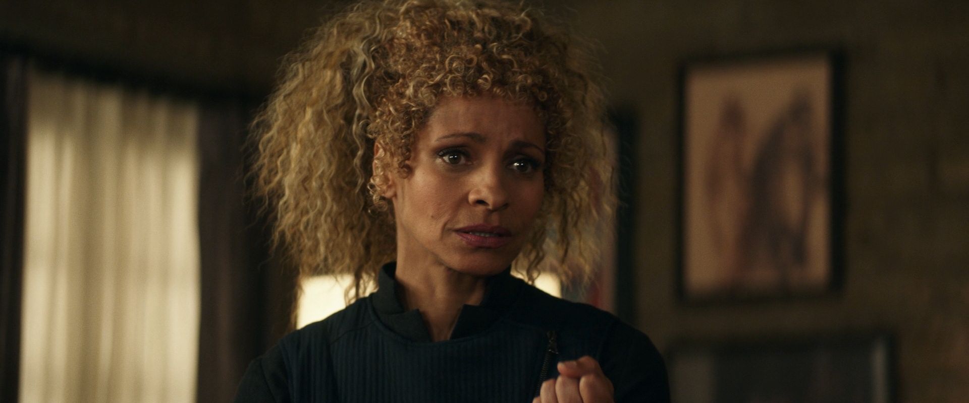 extant_StarTrek_PIC_1x08-BrokenPieces_03429.jpg