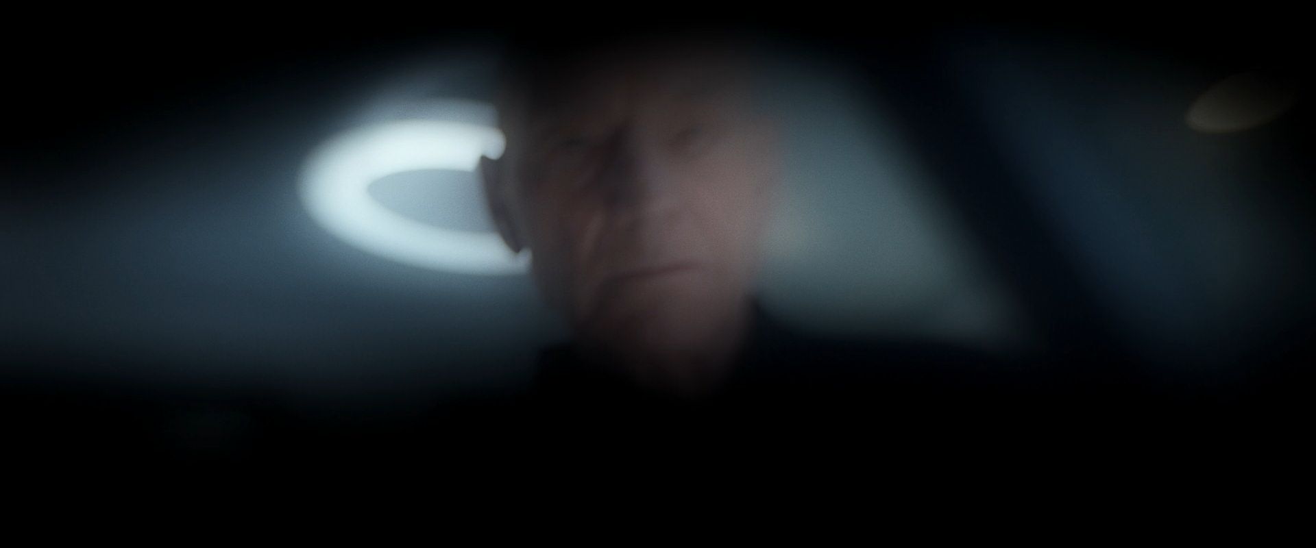 extant_StarTrek_PIC_1x08-BrokenPieces_03431.jpg
