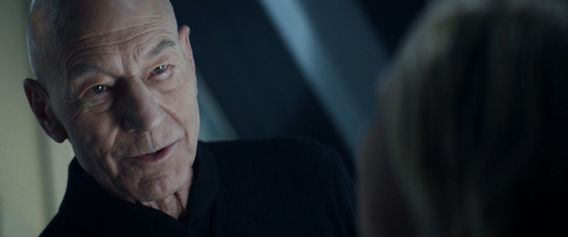 extant_StarTrek_PIC_1x08-BrokenPieces_03509.jpg